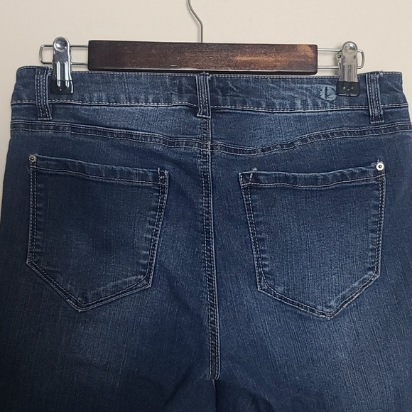 Kensie jean shorts - Picture 5 of 7